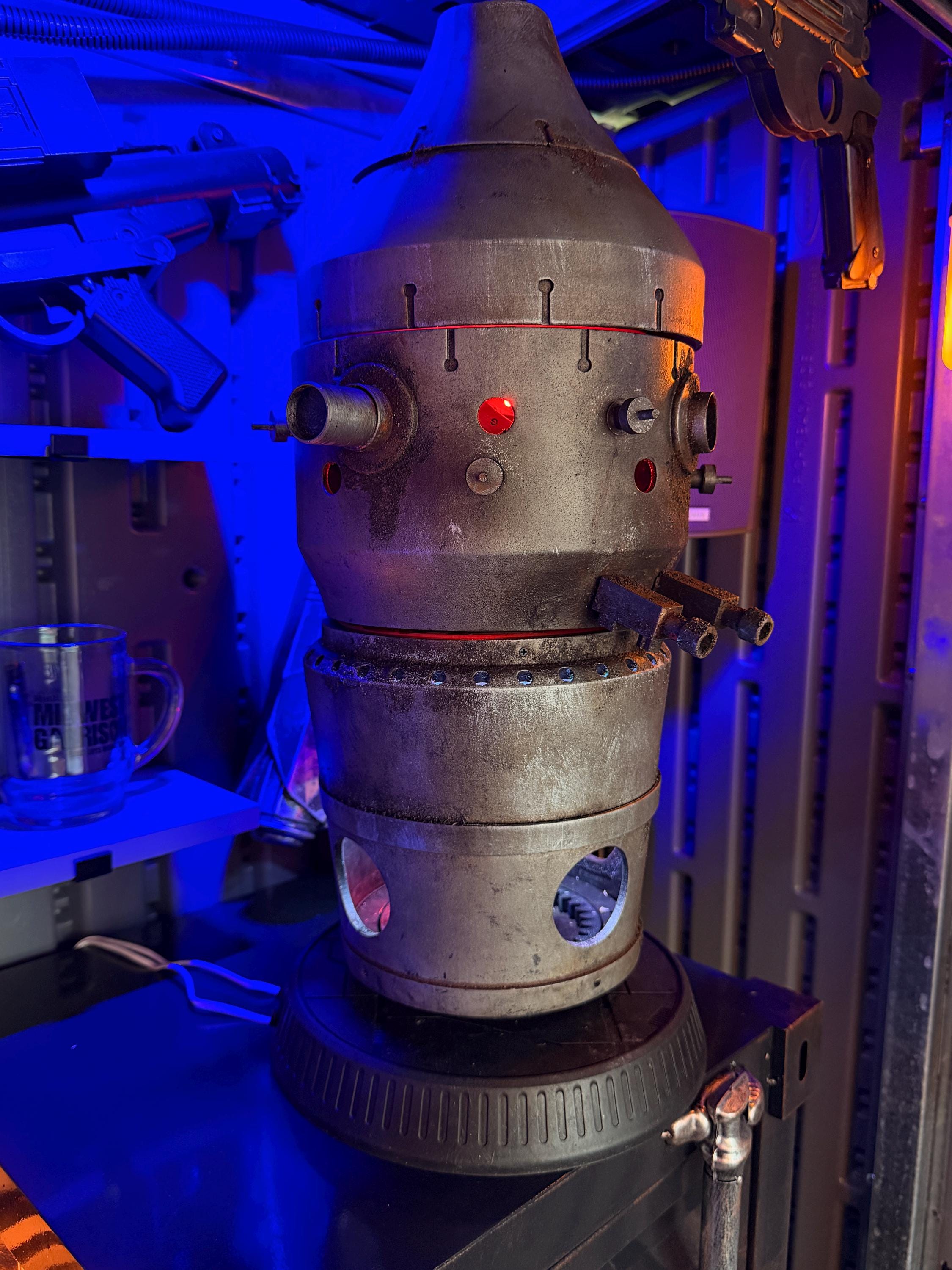 IG-88 / IG-11 / IG-12 Assassin Droid Head, 3-Axis animation